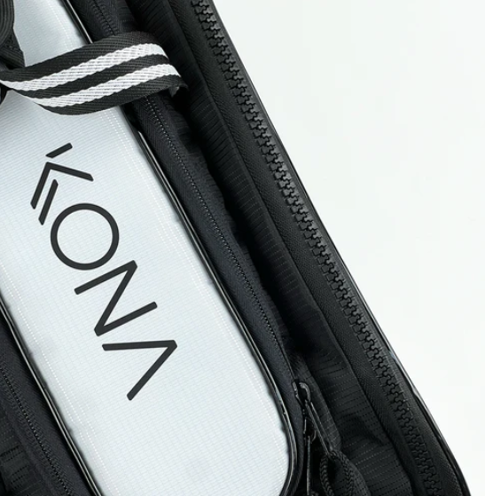 Raqueteira Kona BASIC MÉDIA - Branca/Preta - 2025